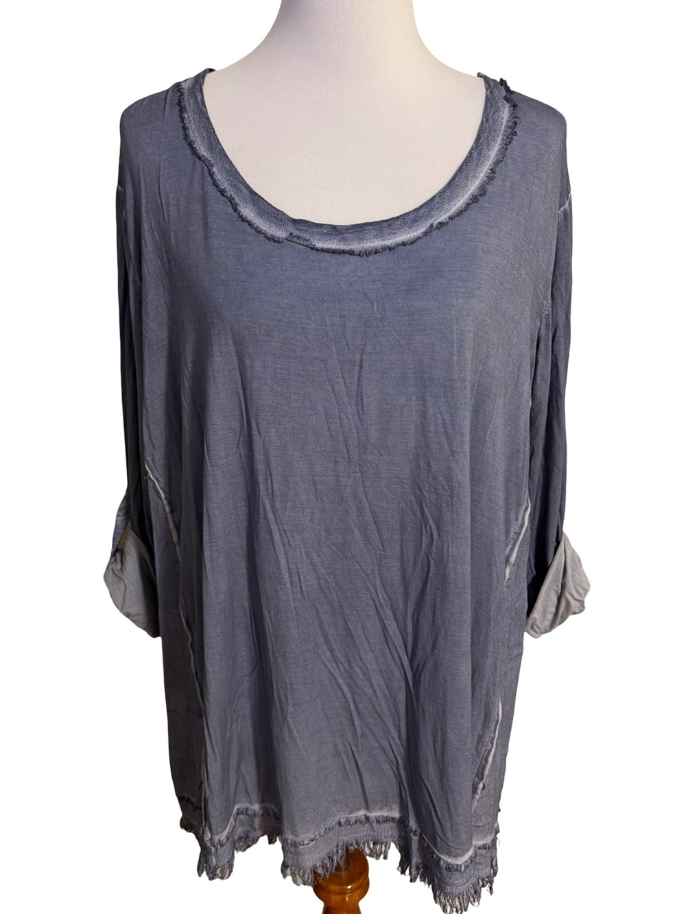 Umgee Heathered Slate Gray Raw-Edge Scoop Tunic